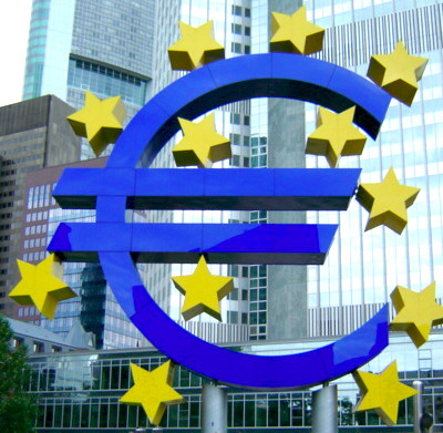 Kaikki mitä olet halunnut tietää eurokriisistä -keskustelutilaisuus 8.10.2015