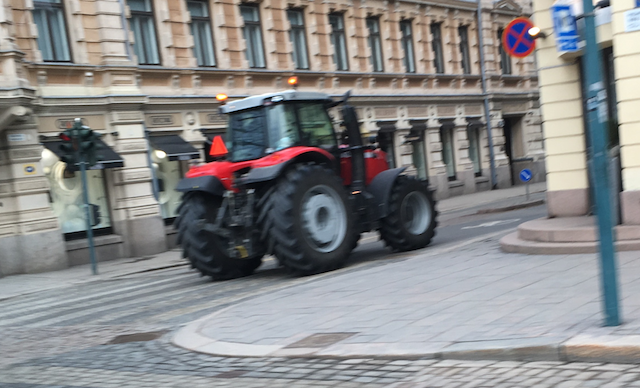 Kymmenen vaihtoehtoista käyttöä maataloustuille